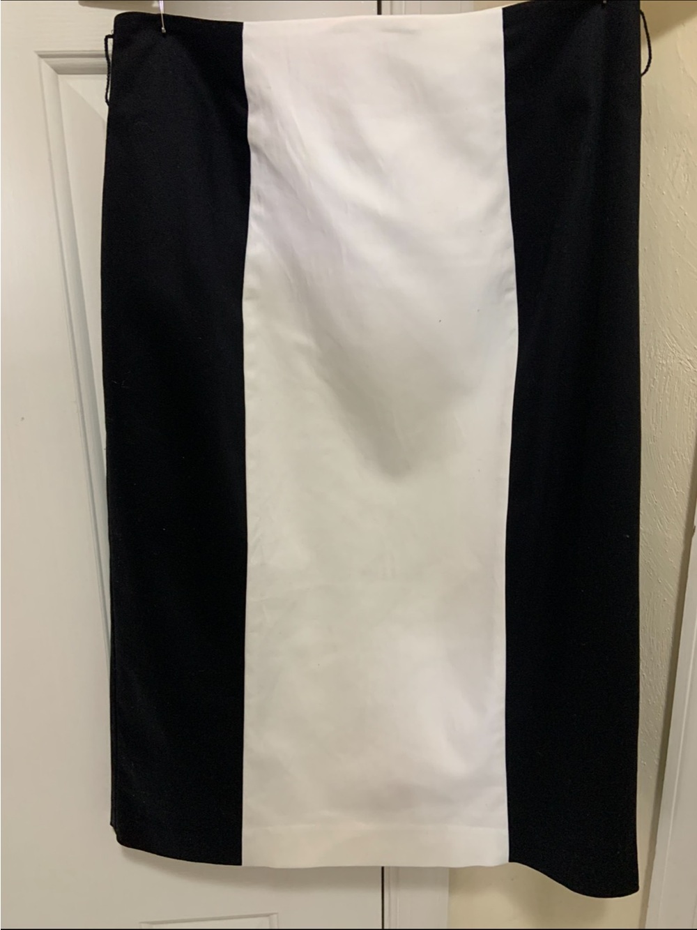 Worthington Black and White Colorblock Pencil Skirt